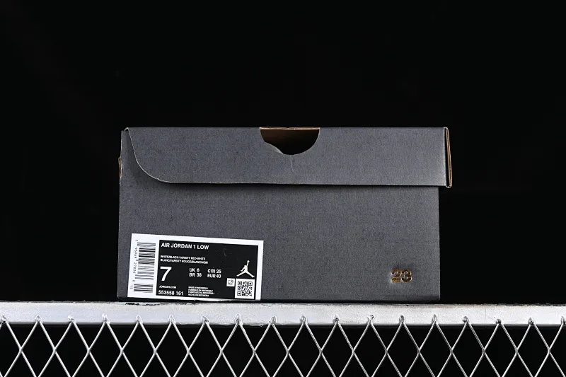 All categories Air Jordan Jordan series basketball shoes Air Jordan 1 Low Z version Air Jordan 1 Low SE "Bred Toe" AJ1 Joe 1 black and red low-top cultural casual sneakers 553558-161